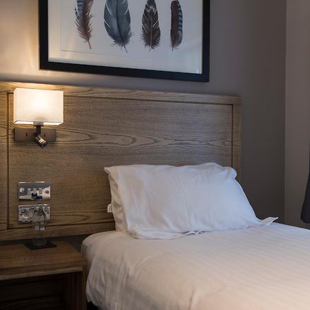 Owl, Hambleton By Marston'S Inns Selby Bagian luar foto