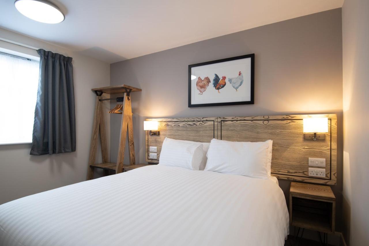 Owl, Hambleton By Marston'S Inns Selby Bagian luar foto