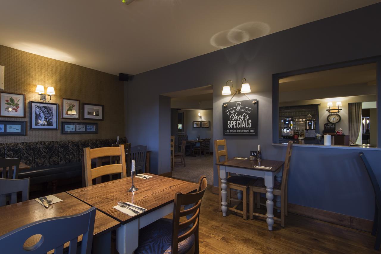 Owl, Hambleton By Marston'S Inns Selby Bagian luar foto